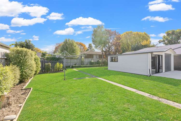 7 Pinehurst Crescent Russley_16