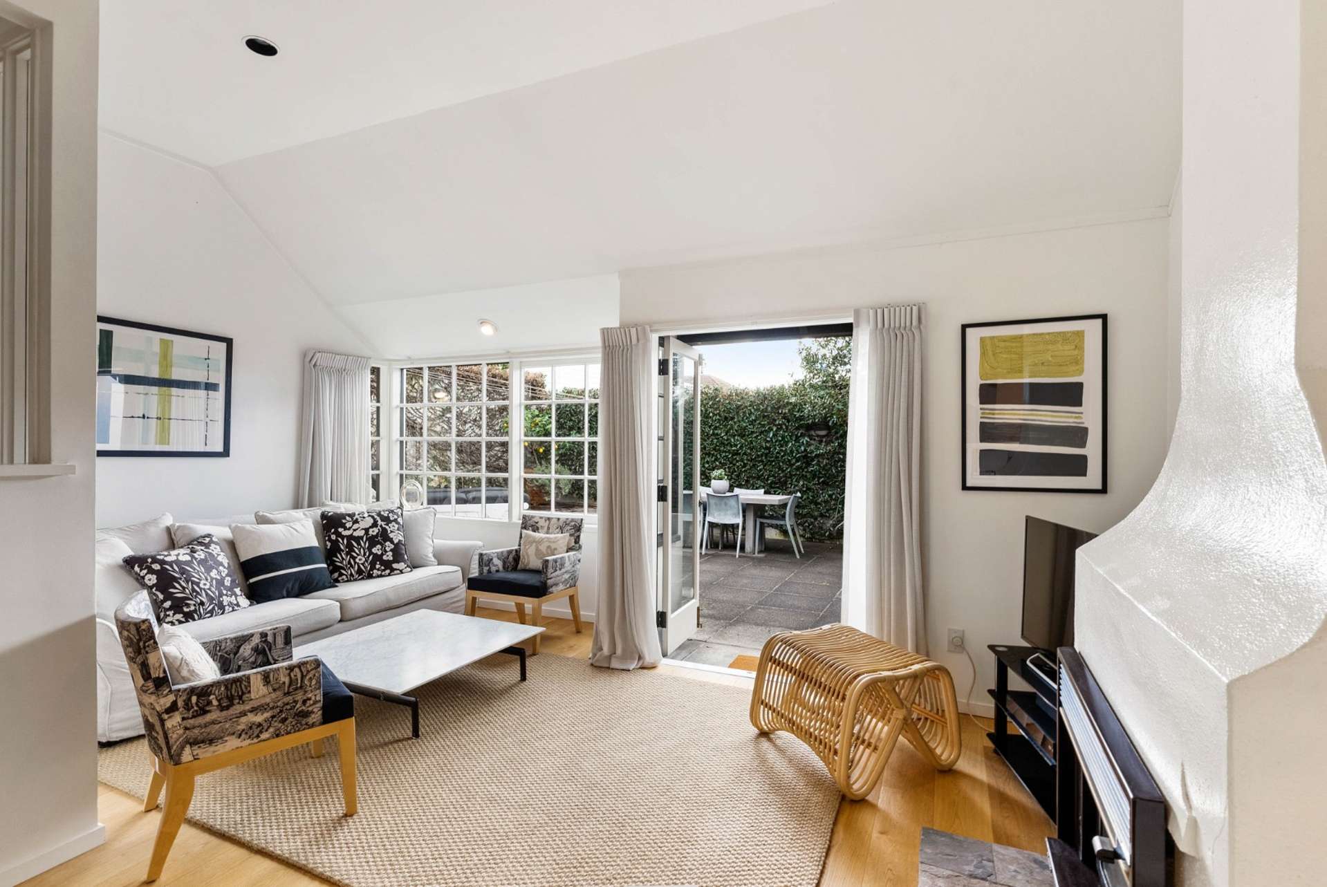 3/107 Orakei Road   (fully furnished) 1776_0