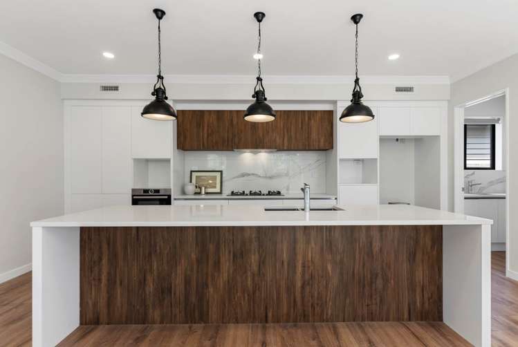 12 Hangar Lane Whenuapai_9