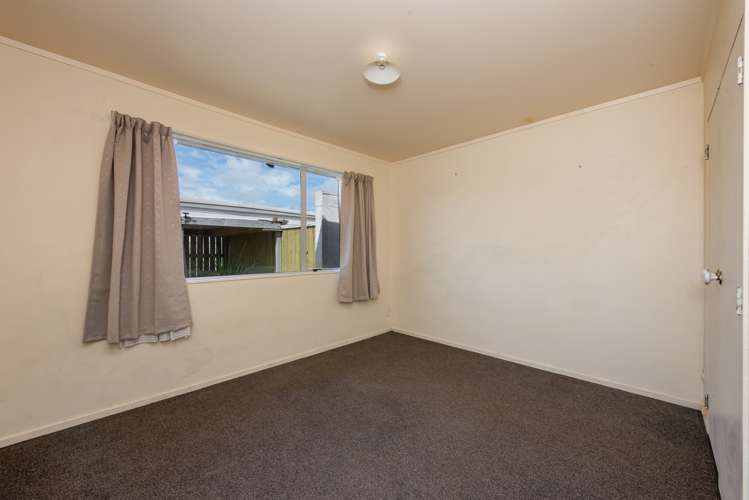 2a Colchester Crescent Newlands_7