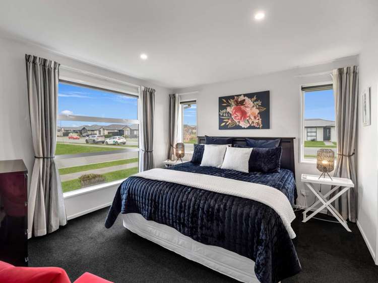 1 Jean Batten Lane Rolleston_11