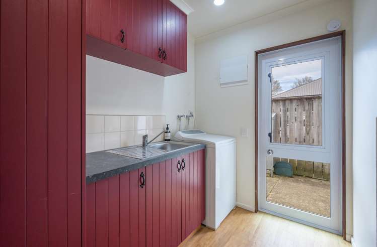 365 Lower Queen Street Richmond_22