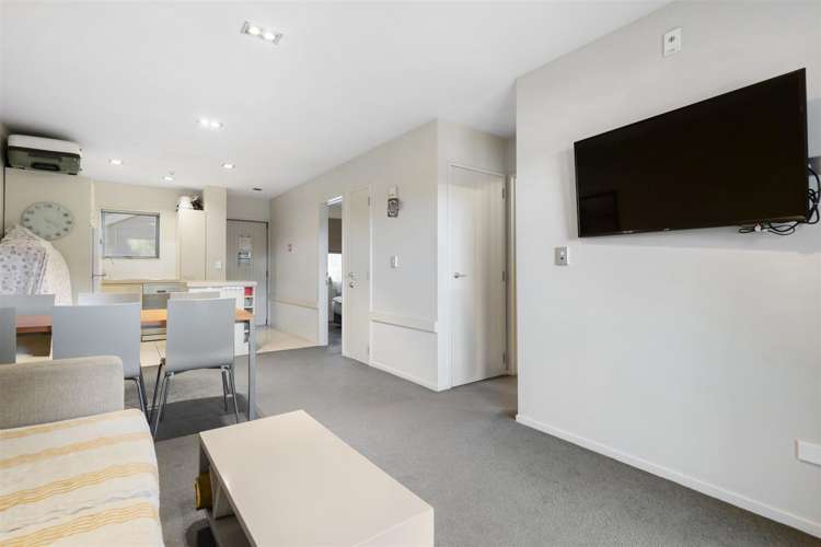 14/13 Plantation Road Wanaka_7