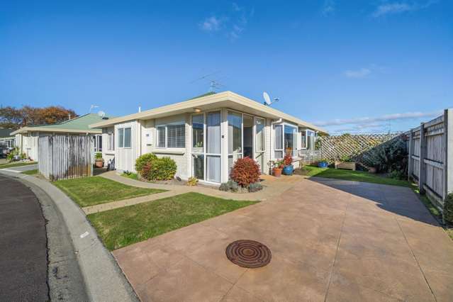 33/17 John Street Trentham_4