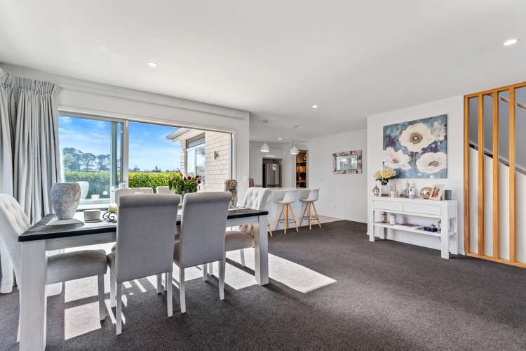 2/12 Faber Place Rototuna North_7