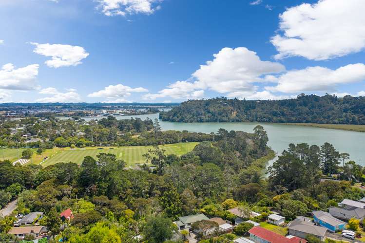 2/44 Paragon Avenue Beach Haven_17