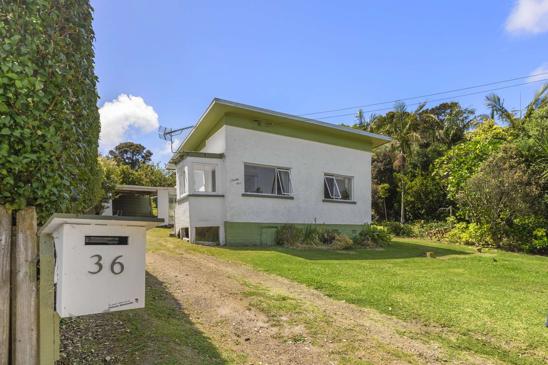 36 Ocean Road Surfdale_0