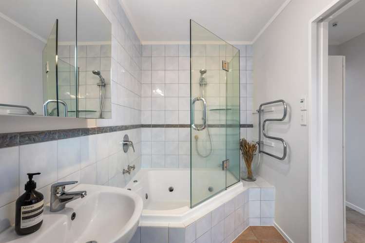 83a Western Springs Road Morningside_15