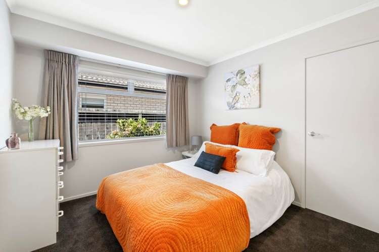 12 Ross Crescent Orewa_19