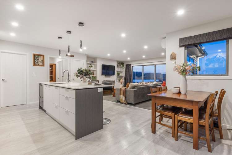 2 Ihakara Arthur Lane Aotea_19