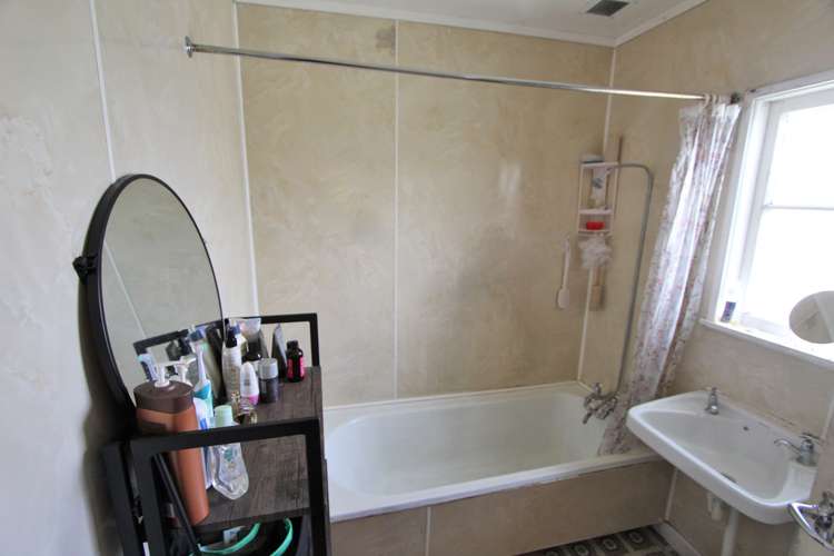 48 Clyde Street Tokoroa_3