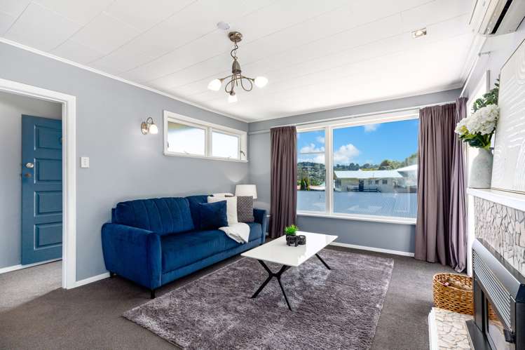 17 Lowry Crescent Stokes Valley_5