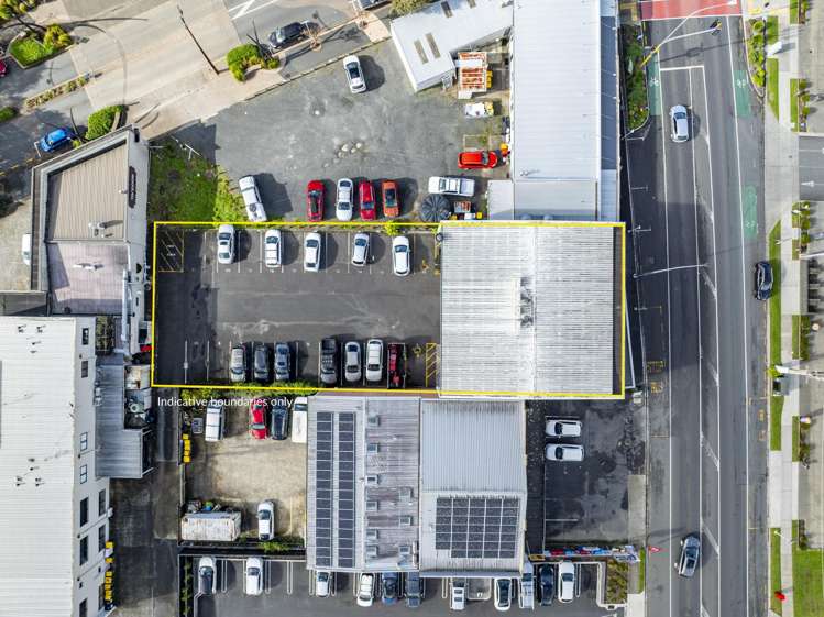 1/326 Main  Road Huapai_4