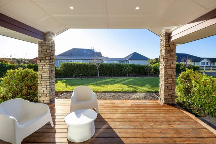 41 Alan Livingston Drive Cambridge_11