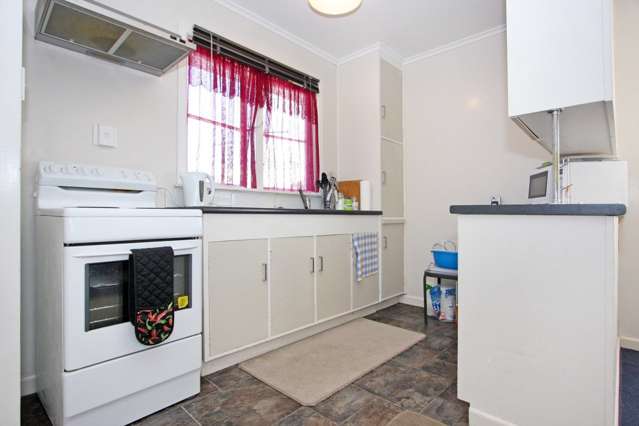 14 Tawa Crescent Manurewa_4