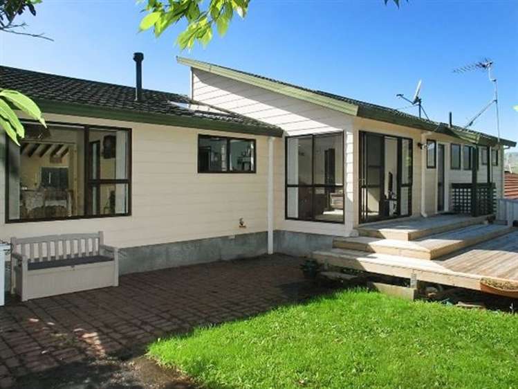 28 Peterhouse Street Tawa_19