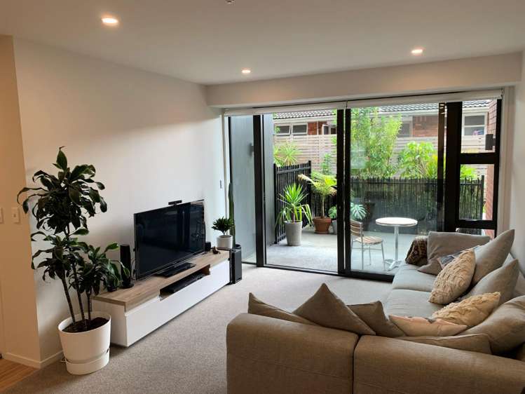 G13/340 Onehunga Mall Onehunga_2