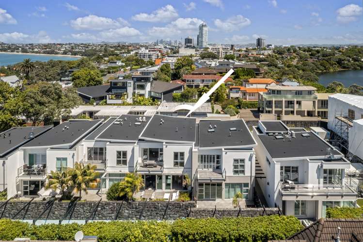 6/258 Hurstmere Road Takapuna_34