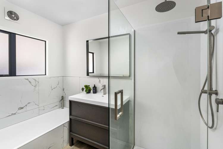 11B Riverview Road Panmure_12