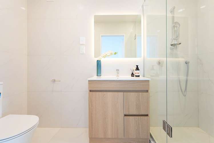 27 Taikata Road Te Atatu Peninsula_18
