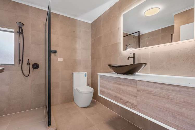 209/172 Mcleod Road Te Atatu South_12