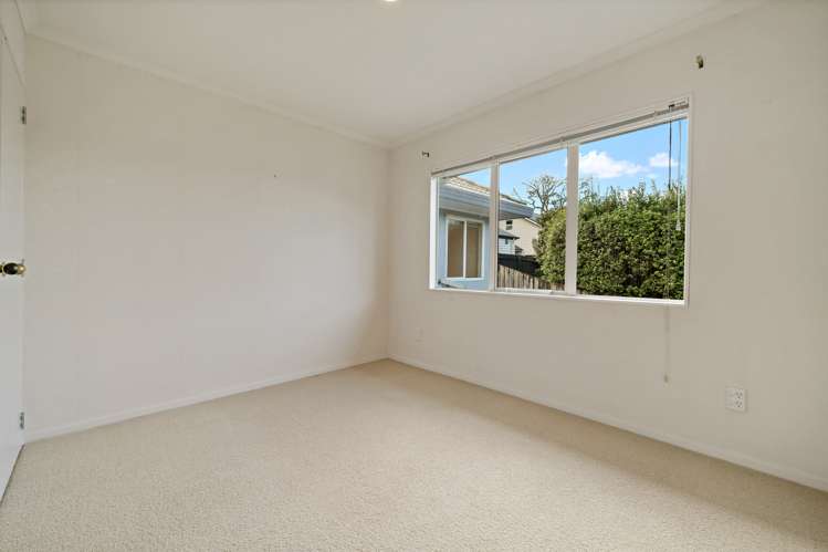 2/43 Hillsborough Road Hillsborough_7