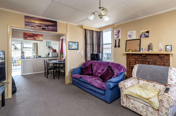 97 Broadway Carterton_2