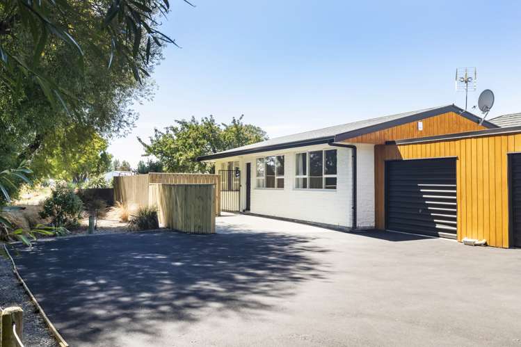 2/11 Heathcote Street Woolston_13