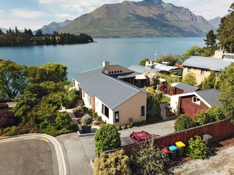 27 Brisbane Street Queenstown_16