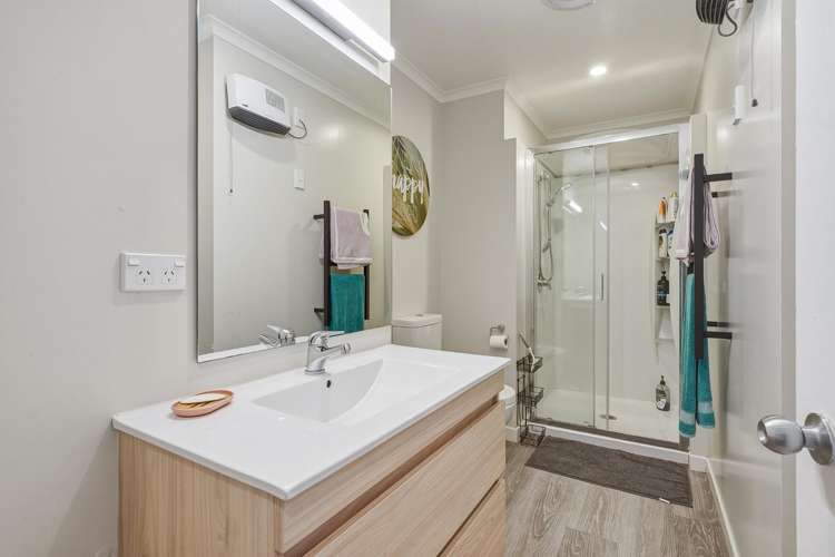 42 Gladstone Road_5
