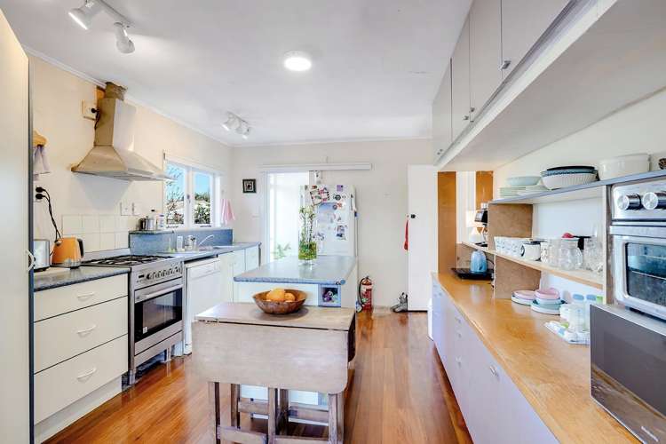 46 Montgomery Crescent_3
