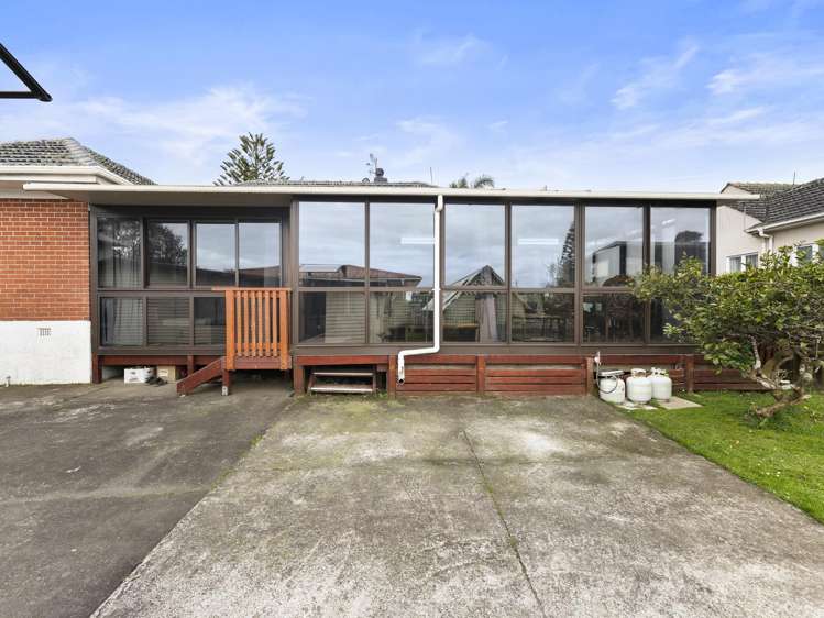 82 Station Road Papatoetoe_24