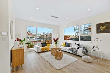 375 Te Taruna Drive_3