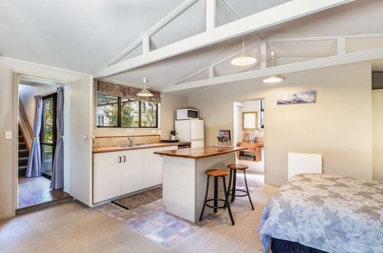 4 Tuki Street Lake Taupo (East)_10