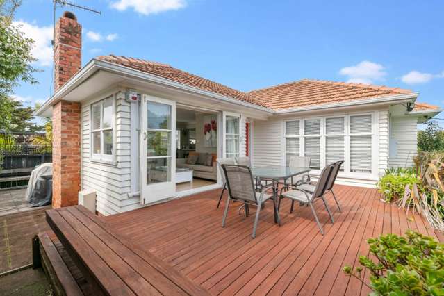 Beautiful Villa in Hauraki! Move in before Chr...