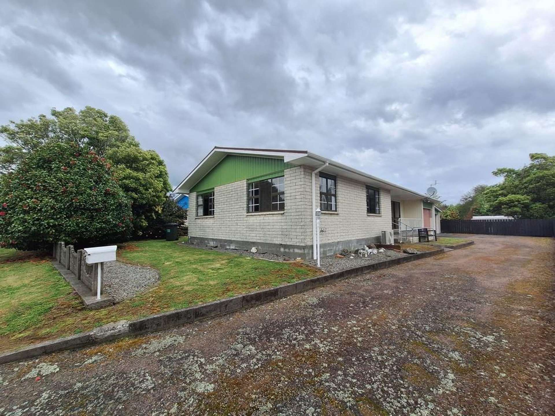 11 Chartwell Drive Eltham_0