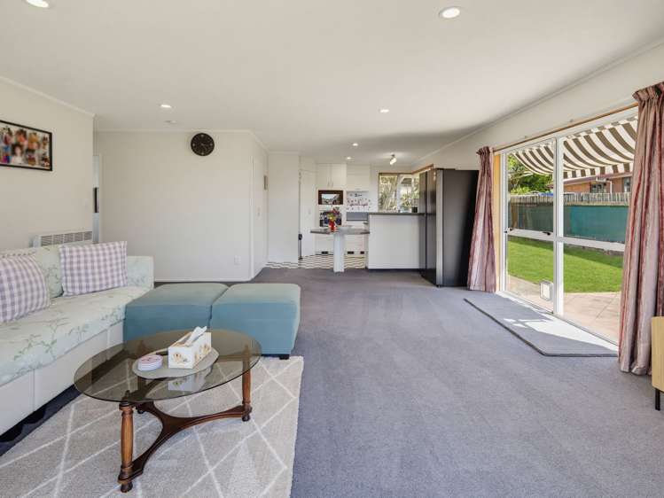 27 Karina Crescent Redwoodtown_8