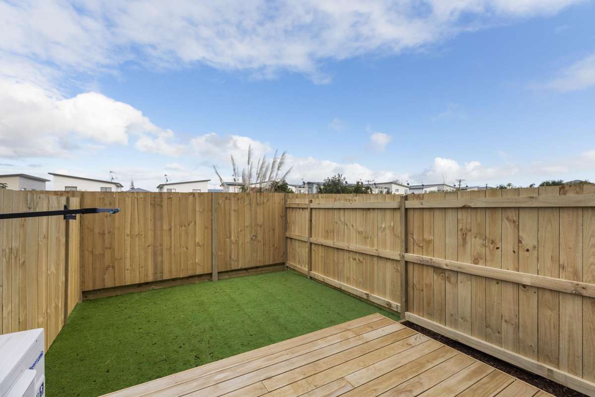 30/137 Hall Avenue_1