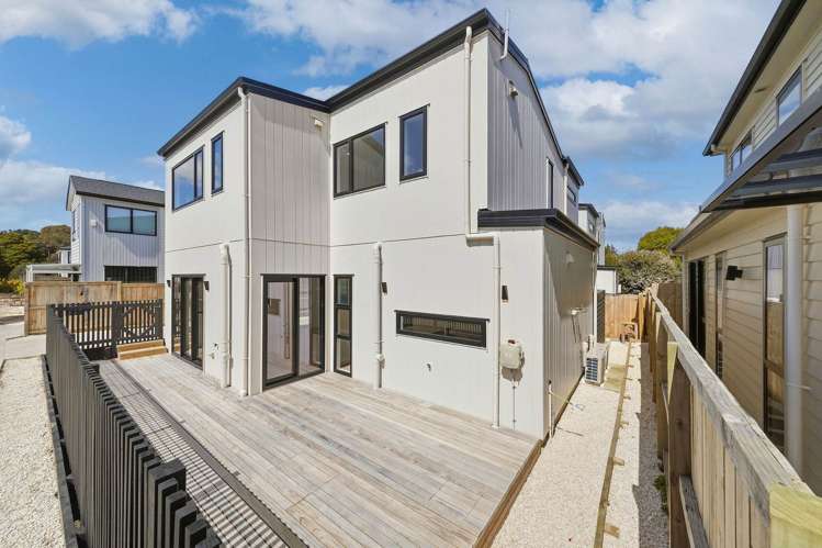 2A Breeze Lane Silverdale_14