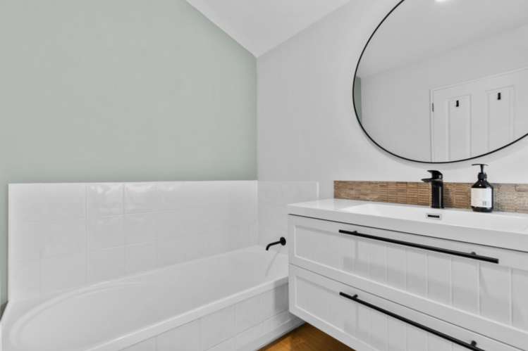 53B Howe Street Howick_13