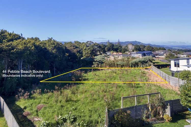 52 Pebble Beach Boulevard Kamo_12