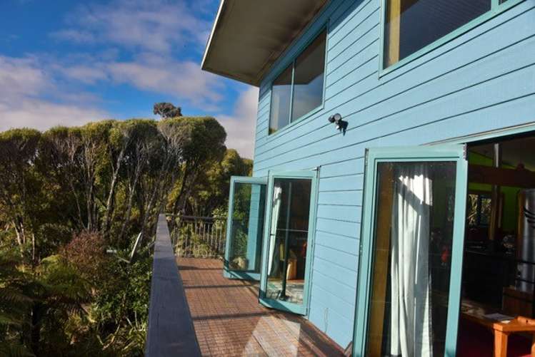 1976b Haast-Jackson Bay Road Jackson Bay_5