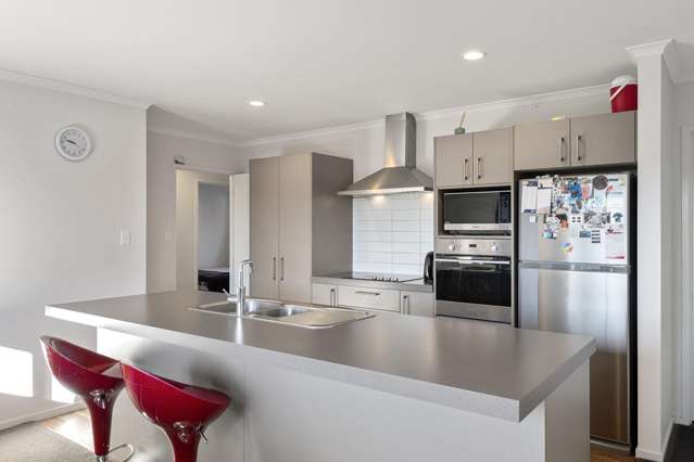 5 Te Waikare Street 1476_4