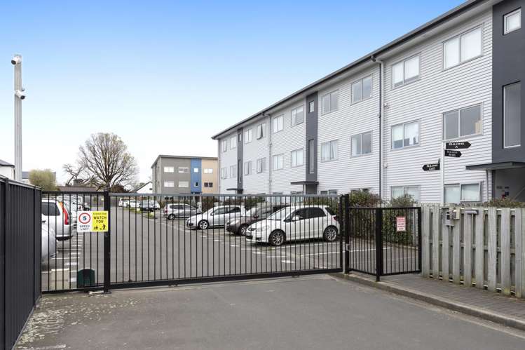 B9/101 Caledonian Road Saint Albans_11