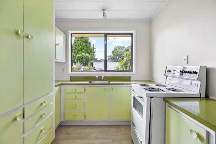 233a Dey Street Hamilton East_13