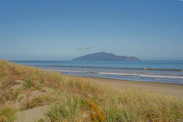 9 Moana Street Otaki Beach_3