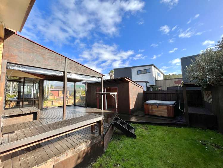 1 Forest Glen Orewa_20