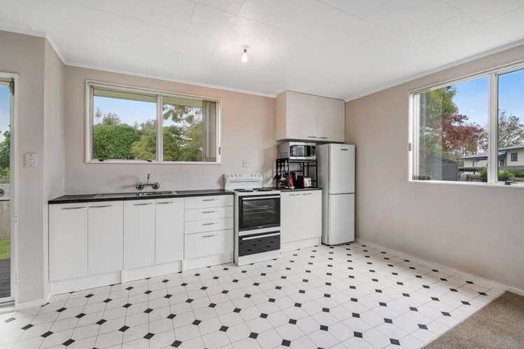 2/26 Parakai Avenue Parakai_7