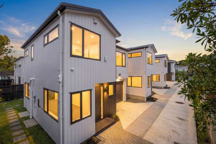 5 A&B Pendlebury Street Green Bay_10