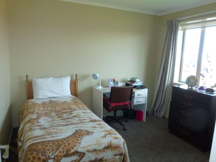 140 Coulson Road Paroa_8